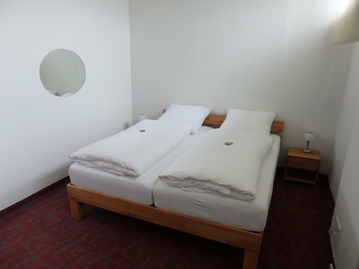 Zur Saale Hotel Weissenfels Bagian luar foto