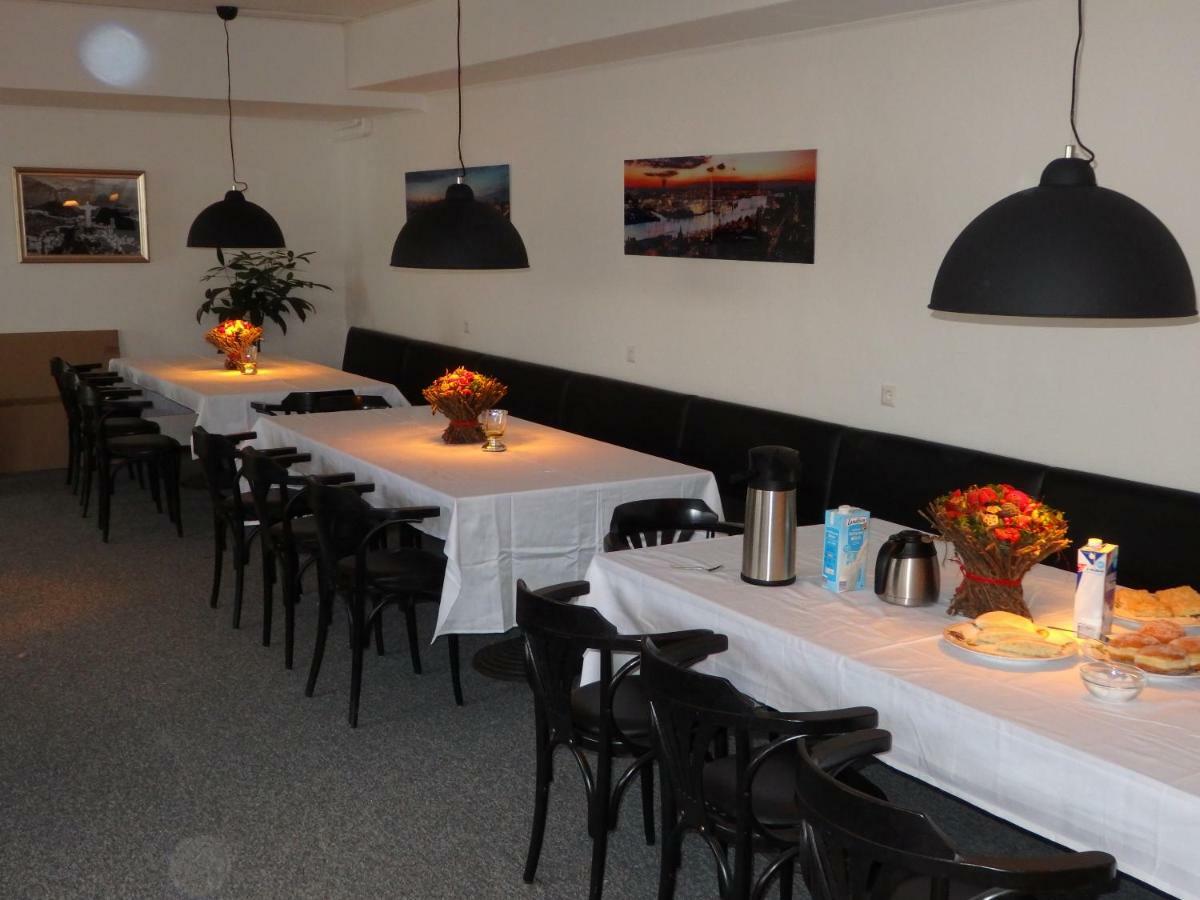 Zur Saale Hotel Weissenfels Bagian luar foto